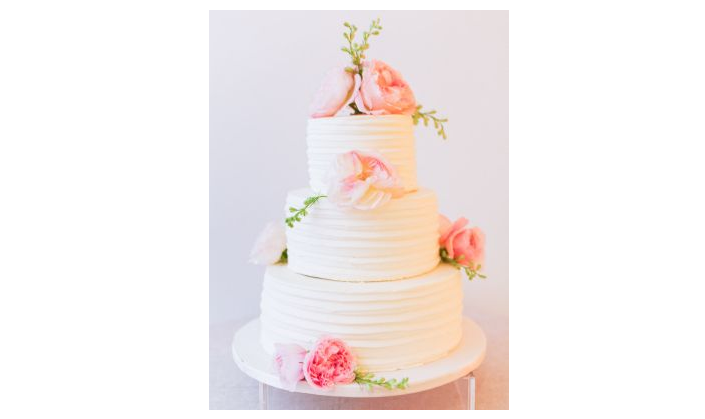 Buttercream Cake - Amanda Douglas Events