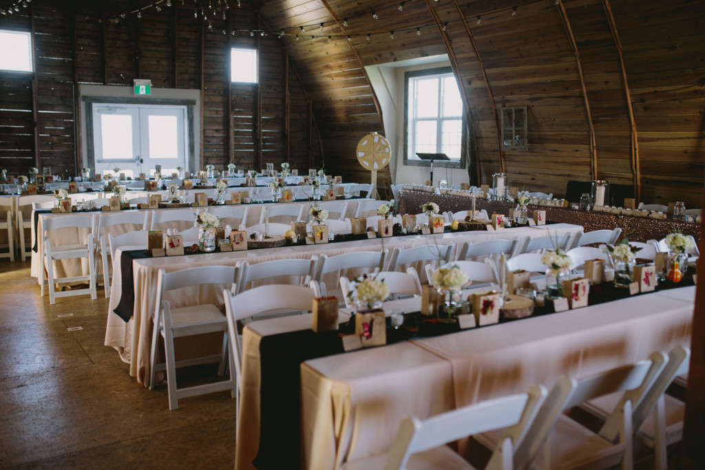 Tammy & Matt's Barn Wedding - Amanda Douglas Events