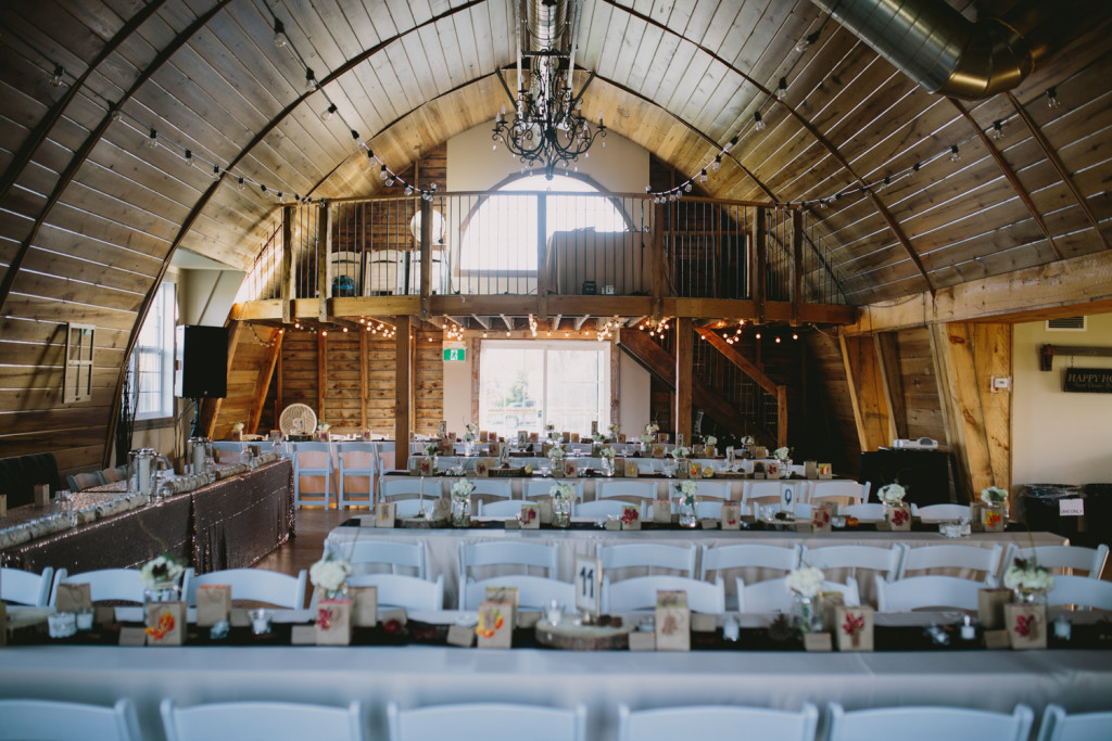 Tammy & Matt's Barn Wedding - Amanda Douglas Events