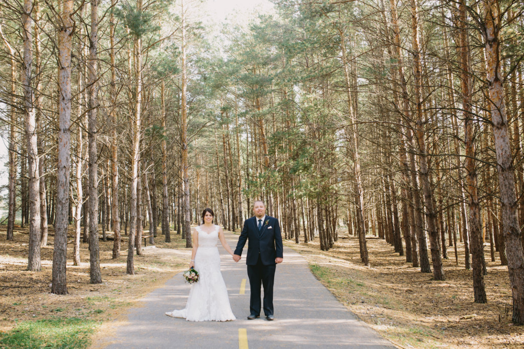 Tammy & Matt's Barn Wedding - Amanda Douglas Events