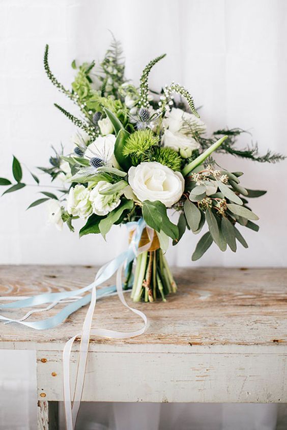 Pantone Greenery in your wedding - Amanda Douglas Events