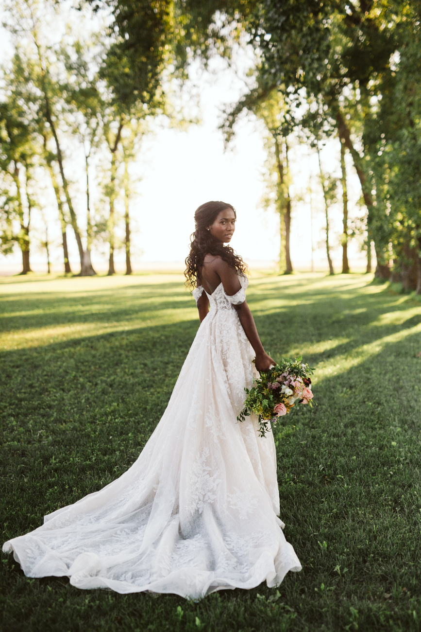 bride out on grass - Amanda Douglas Events
